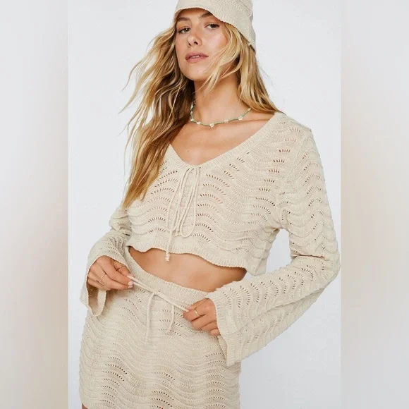 Nasty Gal Womens Wave Crochet Crop Top Mini Skirt and Bucket Hat 3 Pc Set Cream - Picture 5 of 11